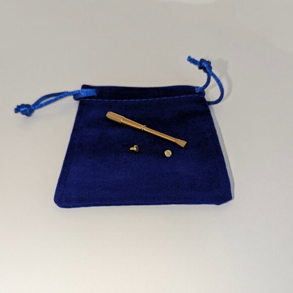 The Love Bracelet Replacement Screw + Screwdriver + Gift Bag Revson Gift Set - Picture 7 of 10